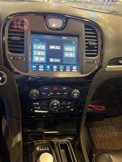 کرایسلەر 300